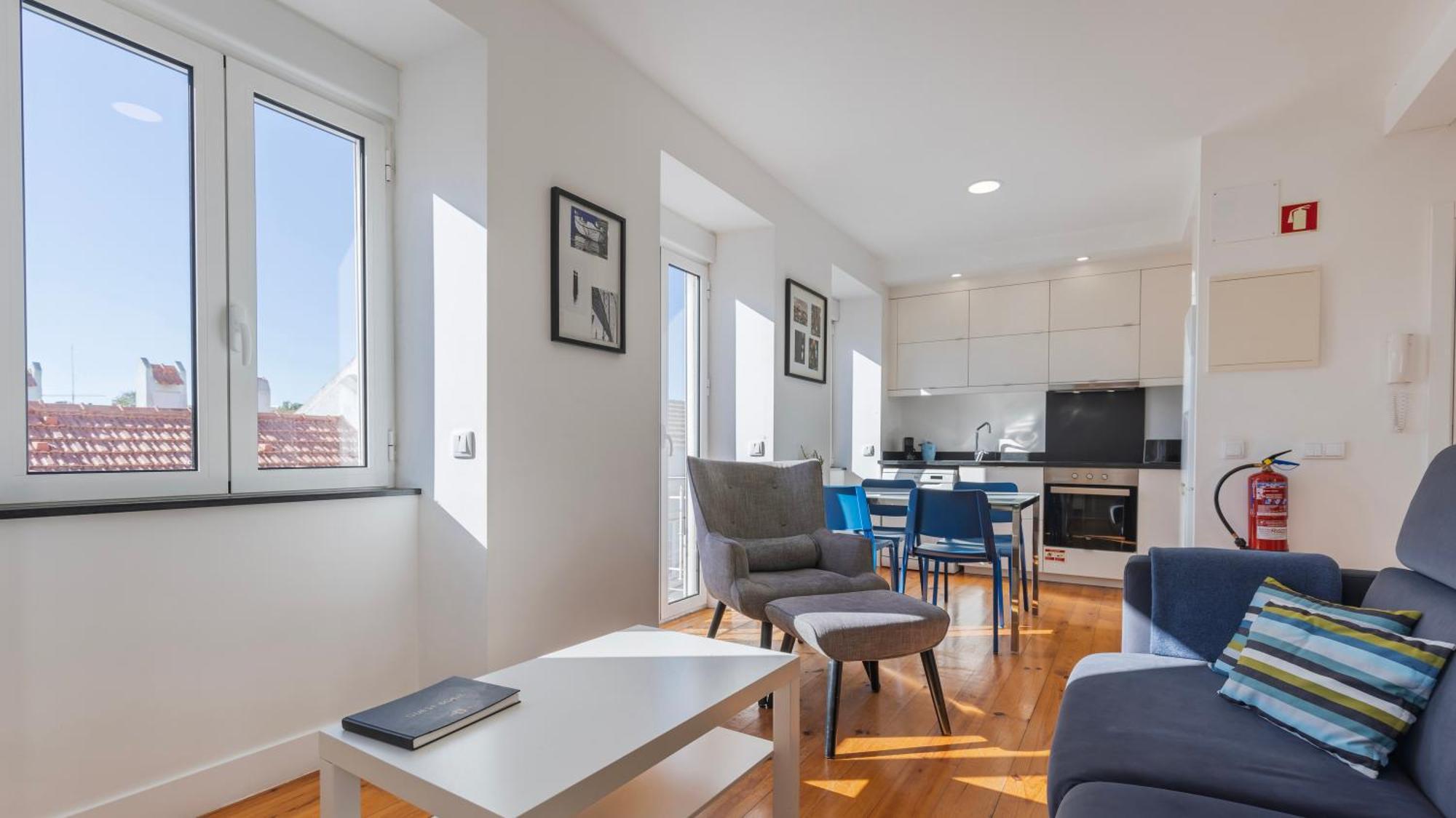 Comfort & Bright Apartment By Lovelystay Lissabon Buitenkant foto